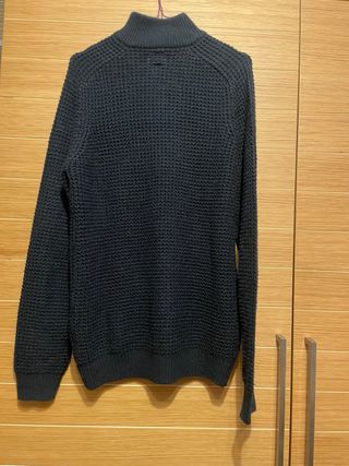 Maglione uomo con bottoni