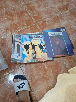 Vinilos variados
