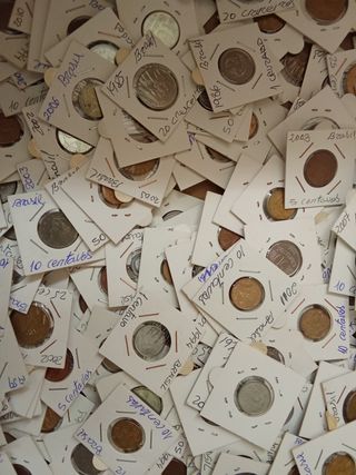 Lote de más de 250 monedas de Brasil