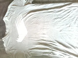 Camiseta Hollister Talla S Beige