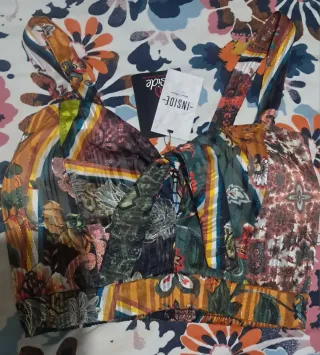 Crop top Inside talla única estampado