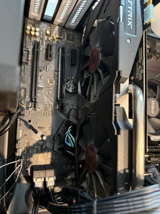 Torre PC Gaming ASUS Negra/Plateada