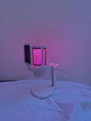 Micrófono Gaming con Luz LED