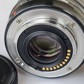 Objetivo OLYMPUS ojo de pez 8mm. F1.8