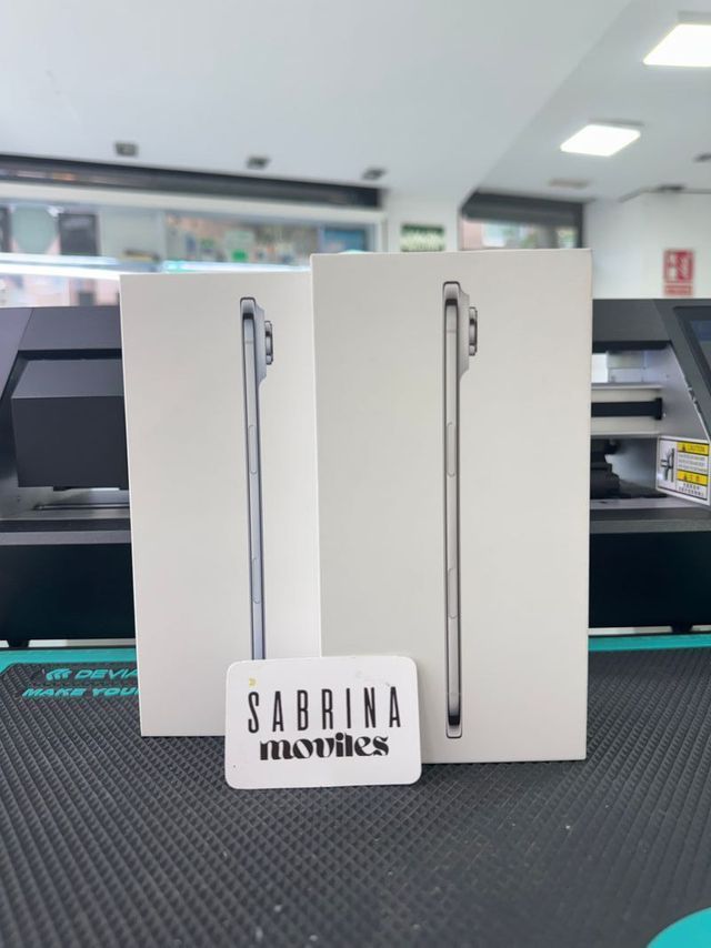 Apple iPhone 17 Air 256GB Novo Lacrado