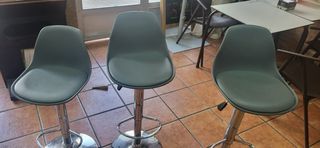 Taburetes ajustables con respaldo