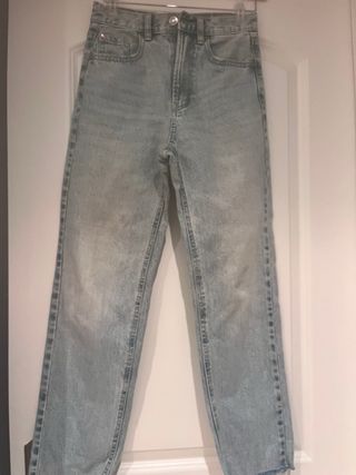 Vaqueros Stradivarius Talla 32