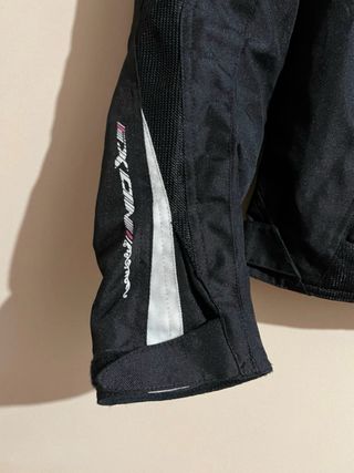 Chaqueta Cazadora Ixon Biker Moto Negra y Rosa