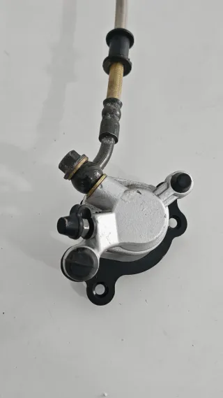 Maneta y mordaza freno hidráulico izquierdo moto