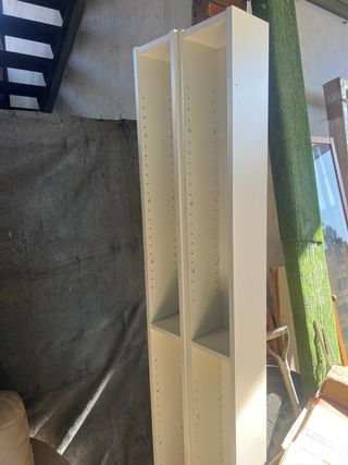 dos estanterias  Blanca Ikea