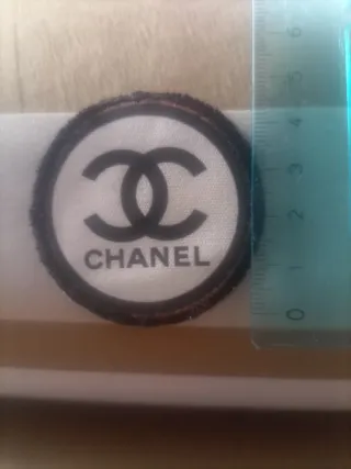 Toppa Chanel Logo