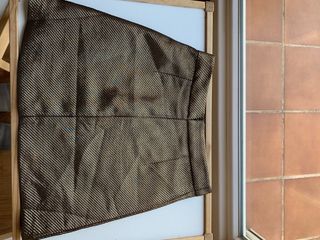 Falda H&M dorada sin estrenar