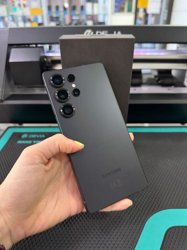 SAMSUNG S25 ULTRA 512GB COMO NOVO