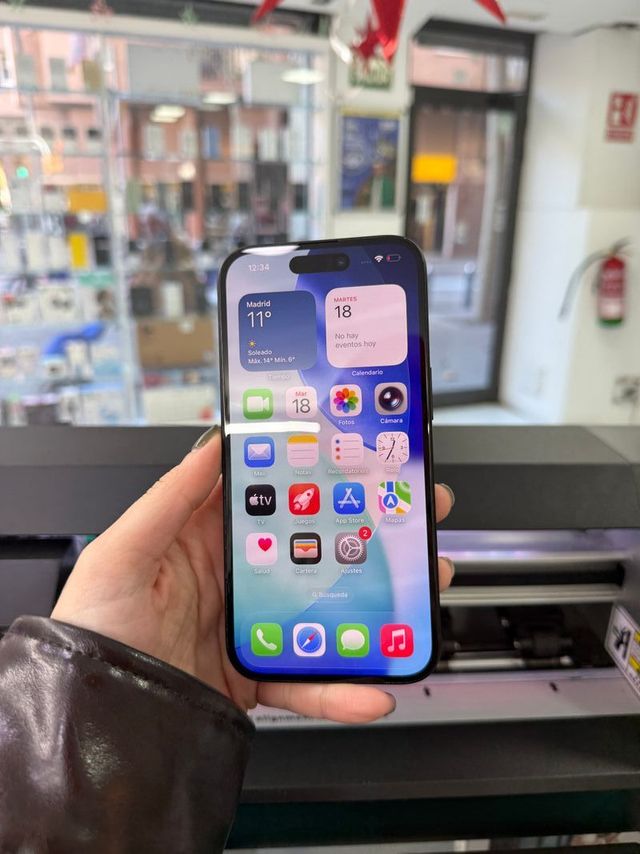 IPHONE 15 128GB COMO NOVO