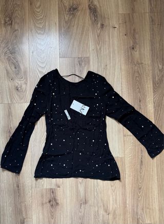 Blusa negra apliques Zara