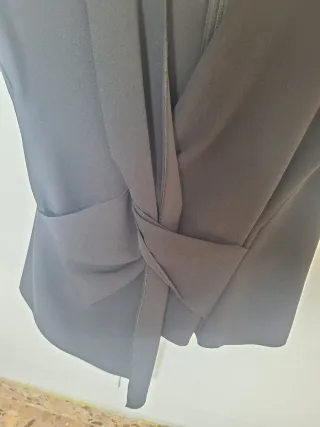 Blusa Zara negra cruzada