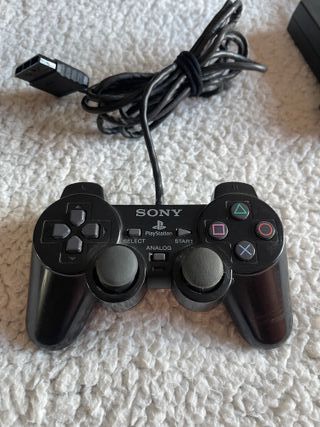 PS2 Slim + 2 Mandos + Memory Card + Giochi