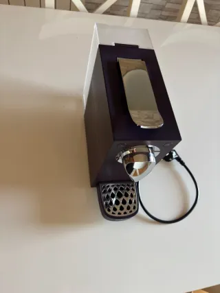 Cafetera Cremesso Lila