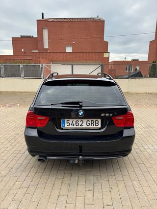 BMW 318D TOURING