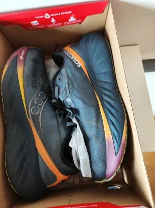 Saucony Triumph Gore-Tex Gris/Amarillo