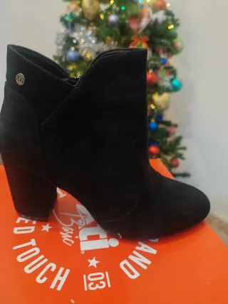 Botín ante negro tacón ,xti