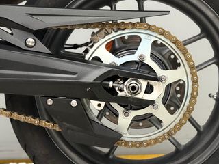 TRIUMPH TIGER 800 ABS