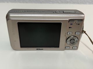 Cámara Digital Nikon COOLPIX 8.0 MP