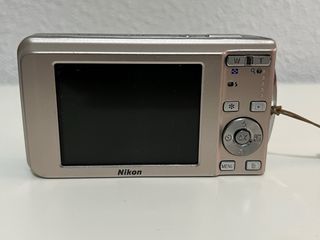 Cámara Digital Nikon COOLPIX 8.0 MP