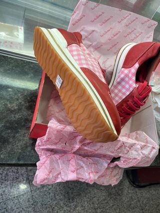Zapatillas Trakabarraka Cuadros Rosa y Rojo