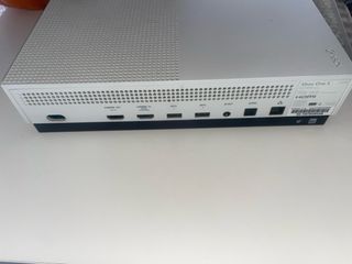 Xbox One S + Mando Series S Blanco