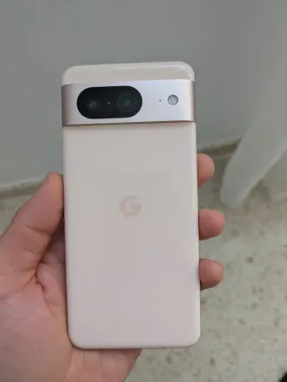 Google Pixel 8