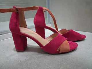 Sandalias Fucsia y Melocotón Tacón