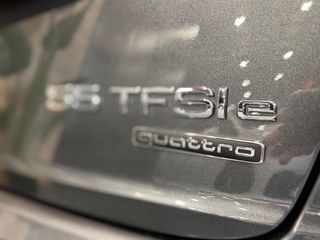 Audi Q8 55 TFSIe Quattro S Line  Plus  380 cv