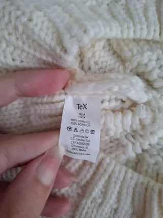 Boina de punto trenzado