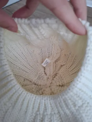 Boina de punto trenzado