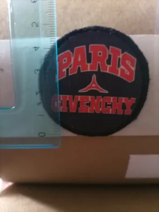 Toppa Givenchy Paris x Givenchy