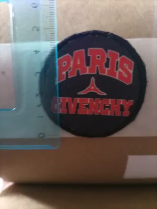 Toppa Givenchy Paris x Givenchy