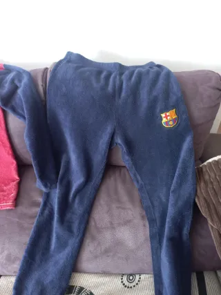 Pijama FC Barcelona niño/a. Talla 12.
