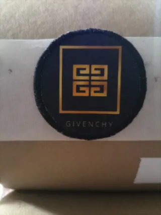 Toppa Givenchy nera e oro