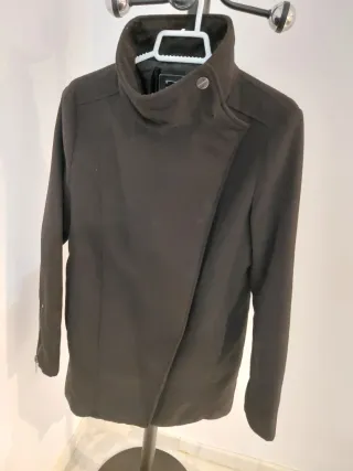 Abrigo Mango Negro