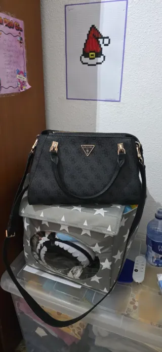 Bolso grande Guess negro