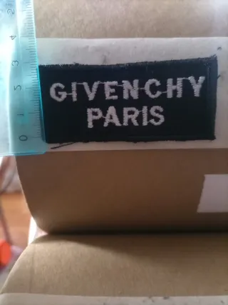 Toppa Givenchy Paris