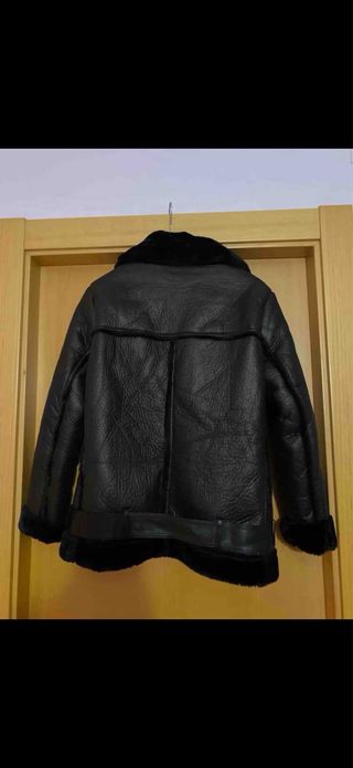 Chaqueta Piel Negra con Borrego