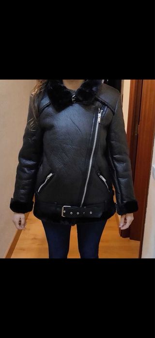 Chaqueta Piel Negra con Borrego