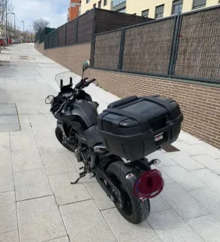 Yamaha Tracer 7 Moto Negra