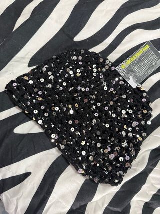 Gorro lentejuelas negro y plateado