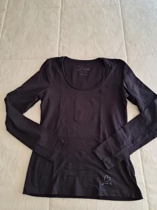 Conjunto Gabardina, Falda y Camiseta