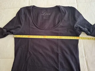 Conjunto Gabardina, Falda y Camiseta