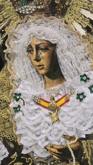 Cuadro Esperanza Macarena relieve y detalles