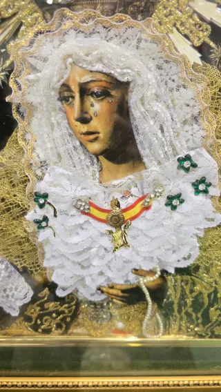 Cuadro Esperanza Macarena relieve y detalles